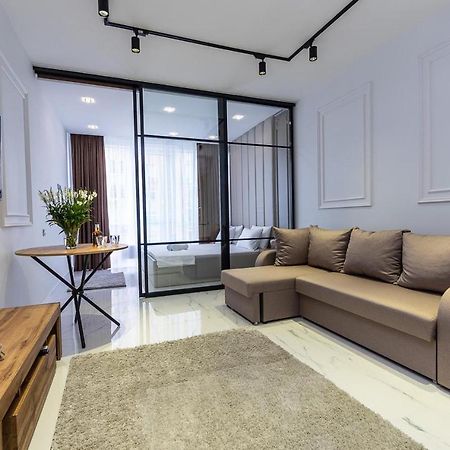 Fashionable Apartments. Smartplaza Metro Minskaya. Obolon Kiev Buitenkant foto