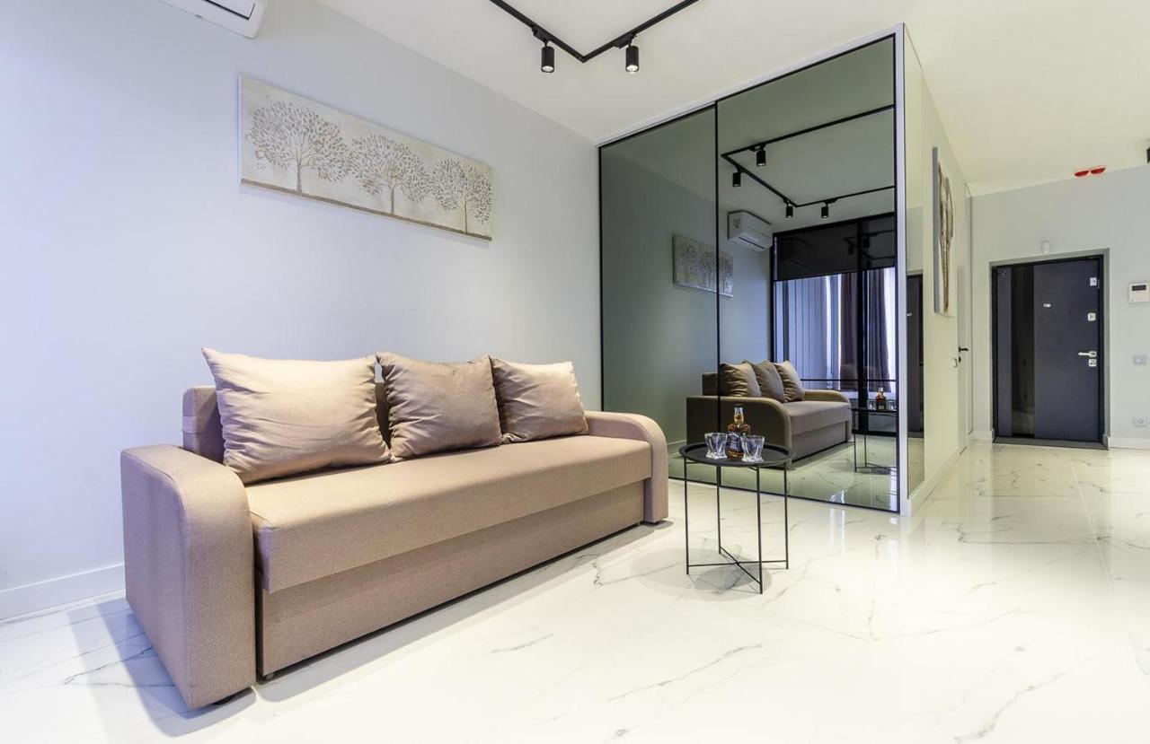 Fashionable Apartments. Smartplaza Metro Minskaya. Obolon Kiev Buitenkant foto